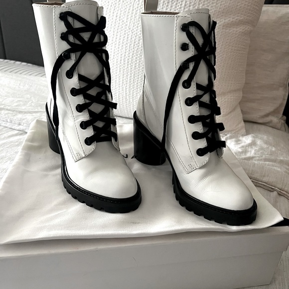 Marc Jacobs Boots - Picture 2 of 3